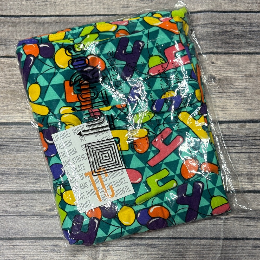 LuLaRoe Birthday Leggings